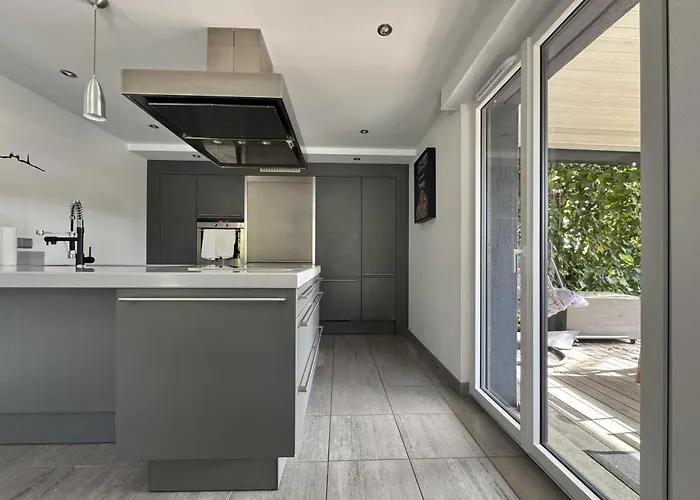 Vogelgarten - Maison De Entre Vignes, Et Chants D'oiseaux Zellenberg